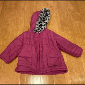 Kids puffer jacket with hood